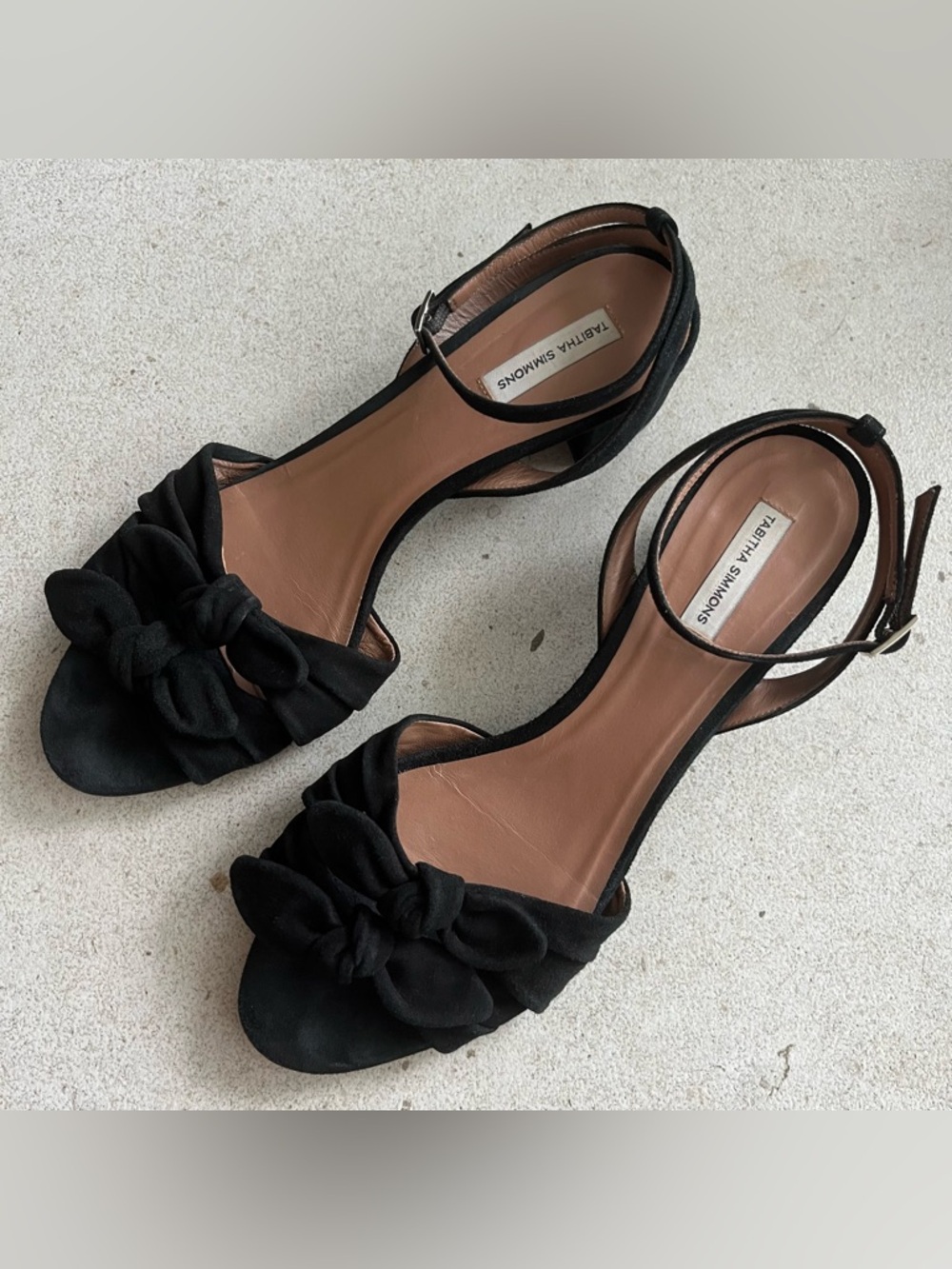 $560 TABITHA SIMMONS Eloy Bow-embellished Suede Sandals Womens 40 Black Mid Heel